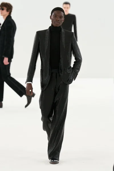 Look 54